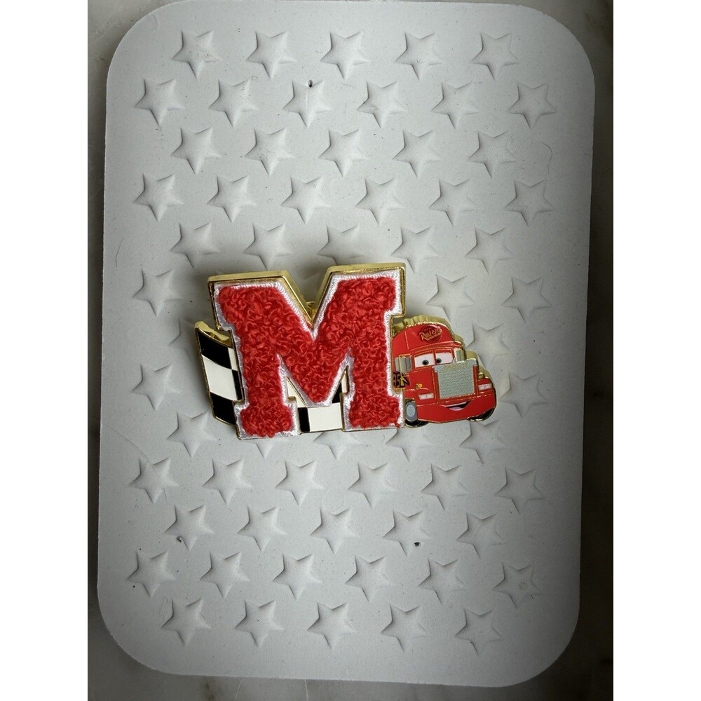 Disney Pixar Cars - M for Mack 3-D mystery Pin
